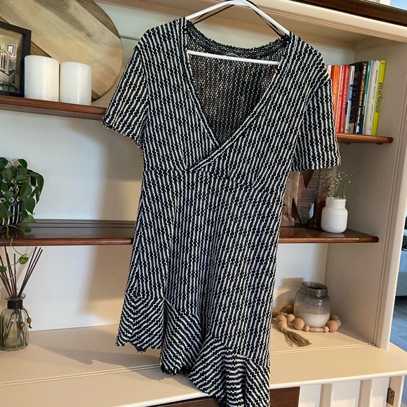 Zara Green Woven Dress - Size Small - Picture 4 of 7